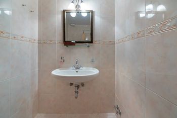 Il bagno della stanza superior